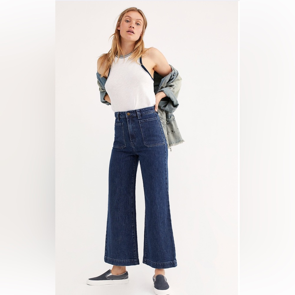 Rollas Sailor High Rise Wide Leg Jean in Comfort Ink size 27